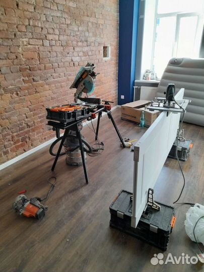 Установка межкомнатных дверей