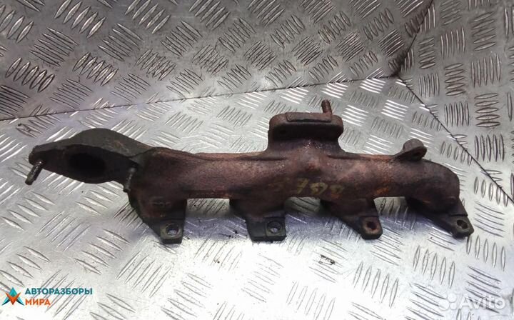 Коллектор выпускной Peugeot 307 2003