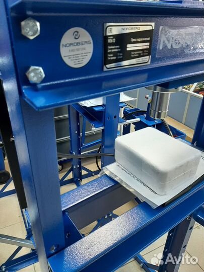 Пресс гидравлический