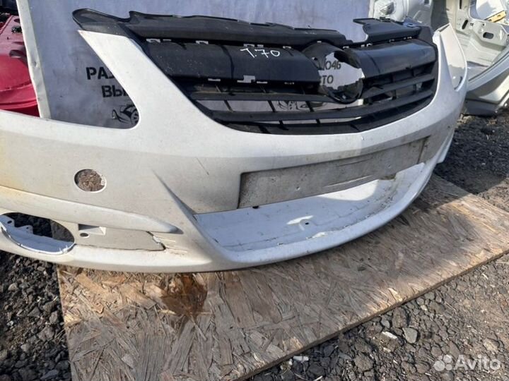 Бампер передний Opel Corsa D