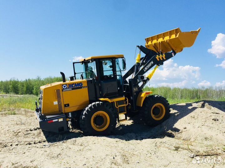 Фронтальный погрузчик XCMG LW300FN, 2024