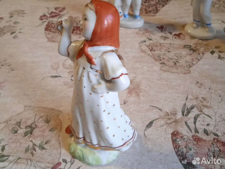 Статуэтка Плясунья лфз