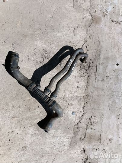 Патрубок системы охлаждения Renault Megane II (200