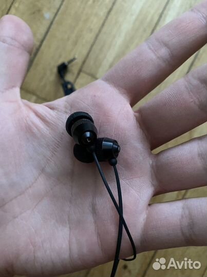 Гарнитура от телефона Tonino Lamborghini