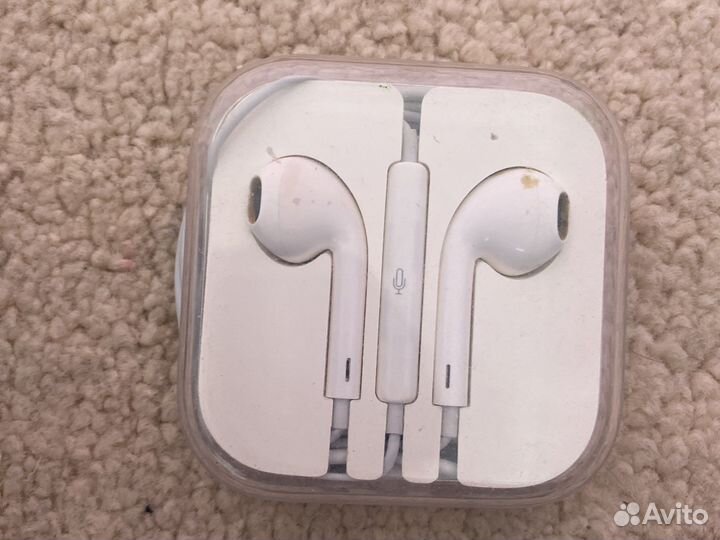 Наушники earpods