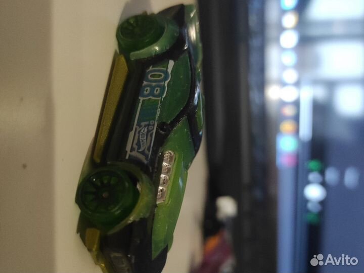 Hot wheels машинки