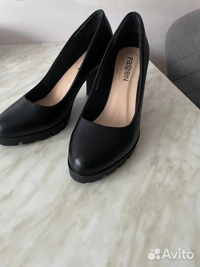 Туфли женские 39 размер