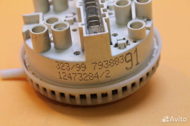 Прессостат Electrolux, Zanussi, AEG 1247328402 бу