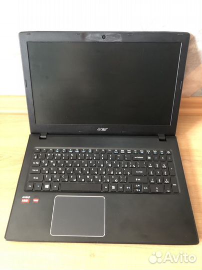 Ноутбук Acer Aspire E5-523G-9225