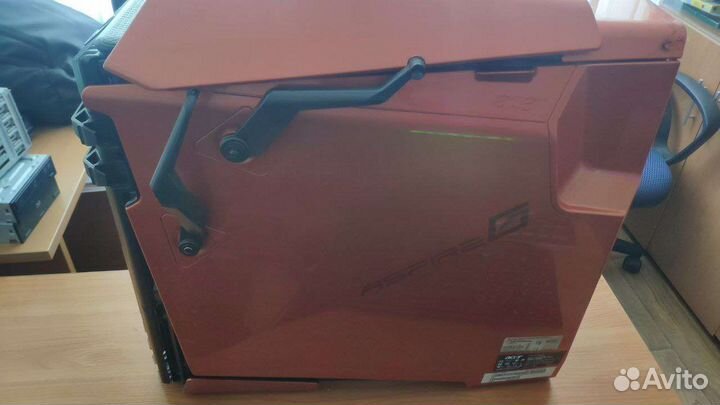 Редкий игровой корпус Acer Predator g7770