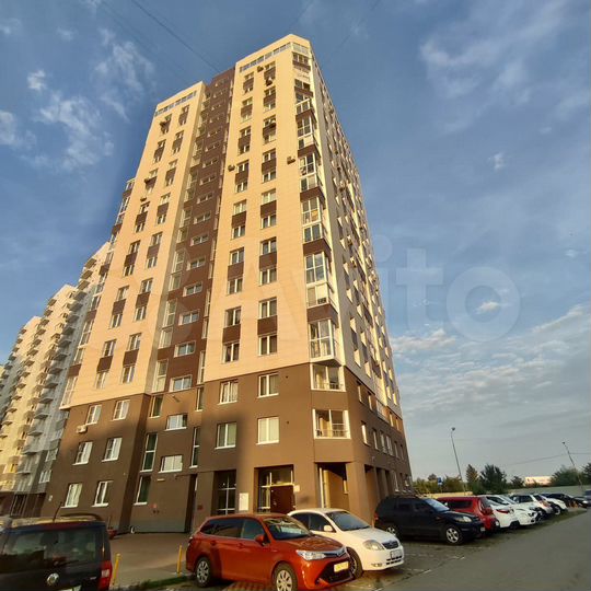 Квартира-студия, 38 м², 8/17 эт.