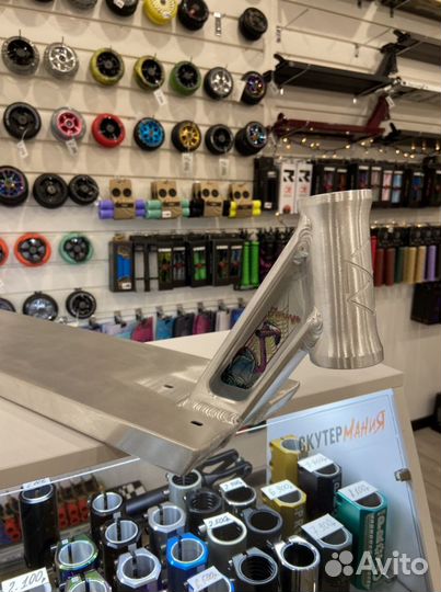 Дека на трюковой самокат Native Advent R Flemongo