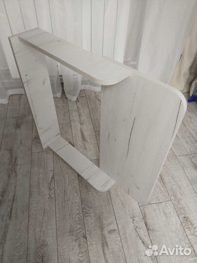 Пеленальный столик