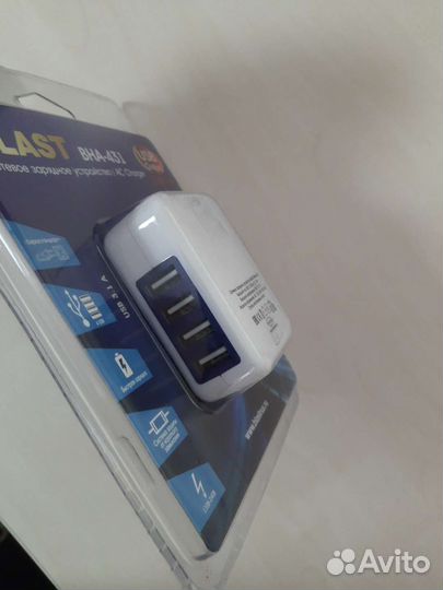 Зарядное устройство Blast BHA-431 на 4 USB