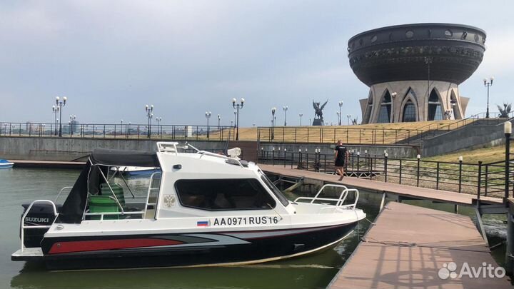 Прогулки на катере, аренда