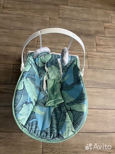 Шезлонг детский с вибрацией