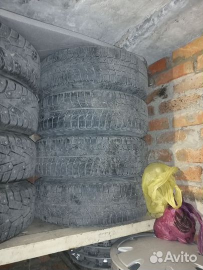 Michelin 4x4 Alpin 185/60 R14