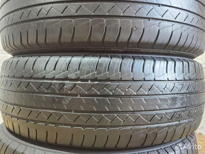 Michelin Latitude Tour HP 225/65 R17 102H