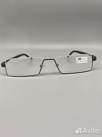 Готовые очки с диоптриями в футляре