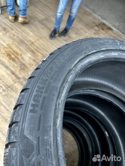 Nokian Tyres Hakkapeliitta 7 SUV 295/40 R21 111T