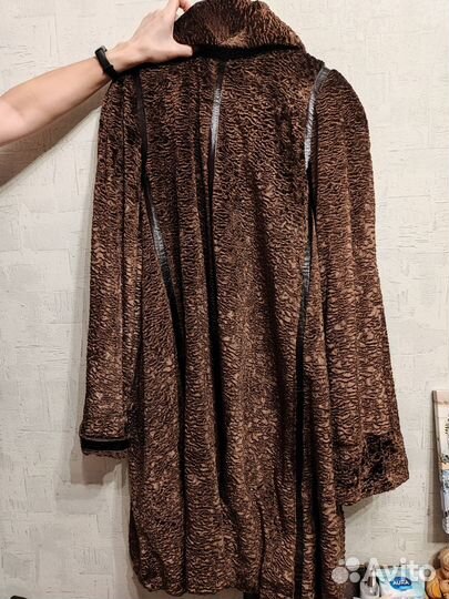 Пальто искус. Каракуль 78 размер