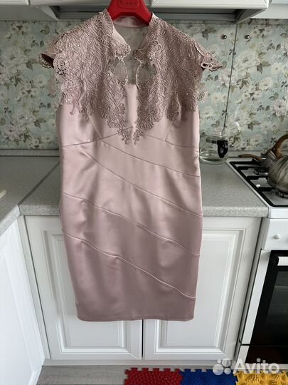 Платье праздничное женское