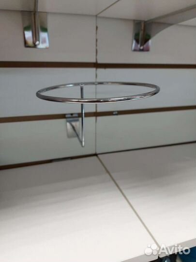 Кронштейн крючок на эканомпанэль для гол. уборов