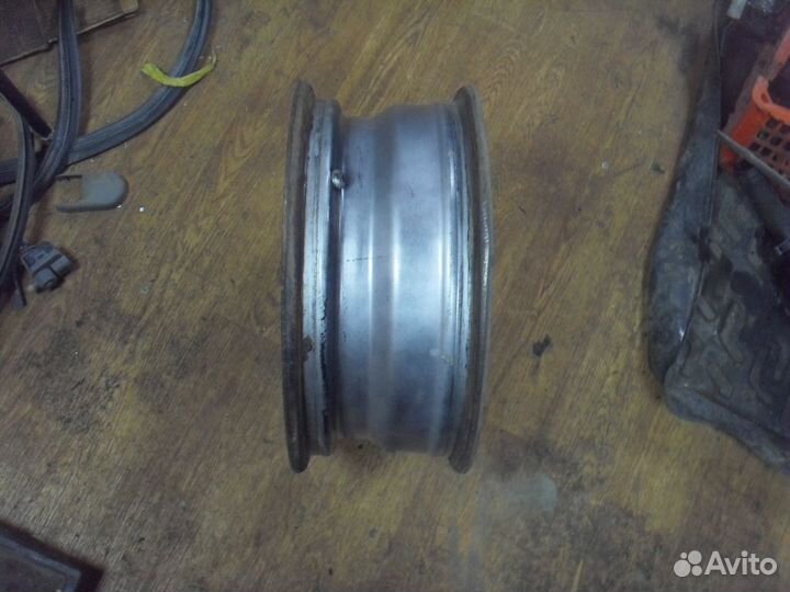 Диск колесный железо R15 в наличии 1 штука