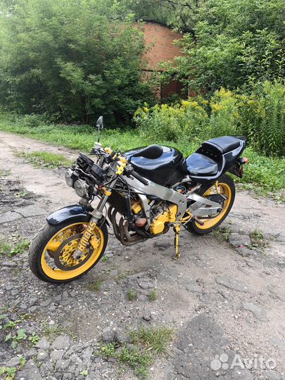 Honda cbr400rr