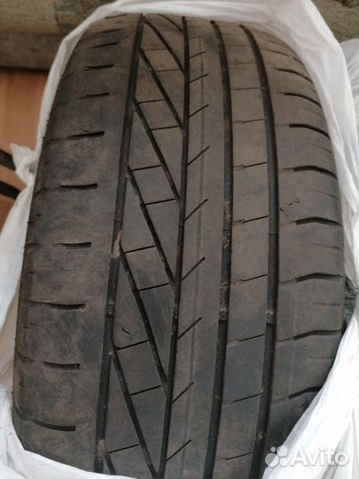 Goodyear Excellence 215/60 R16