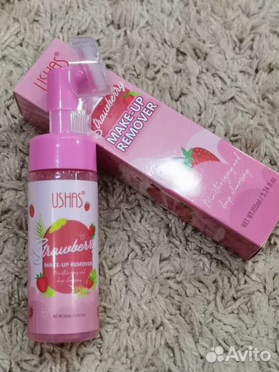 Пенка для умывания с молоком, клубникой