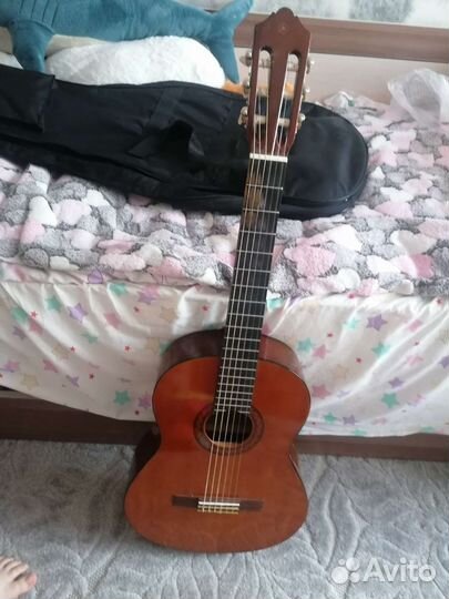 Классическая гитара yamaha c40