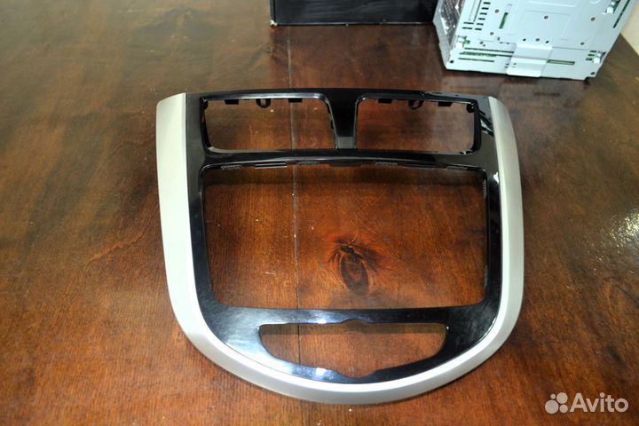 Штатная магнитола Hyundai Solaris