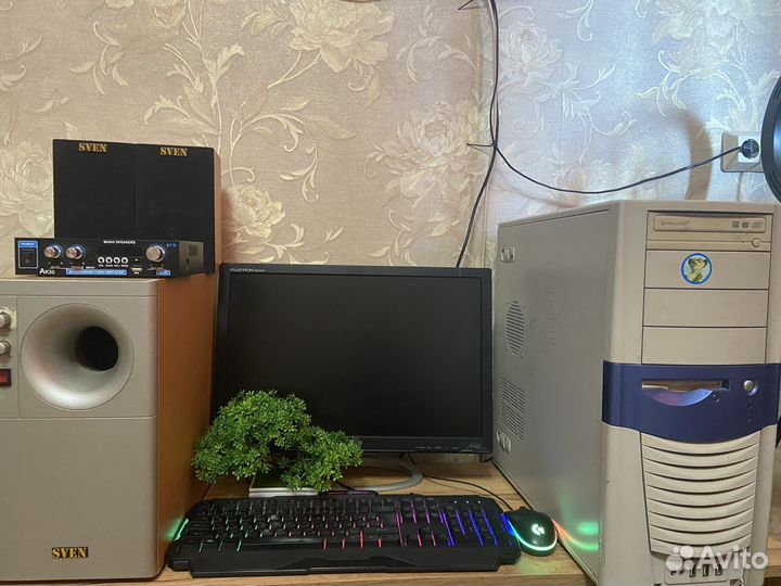 Компьютер в полном комплекте
