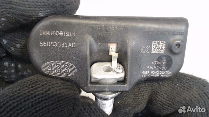 Датчик давления шин Dodge Avenger 2007, 2008