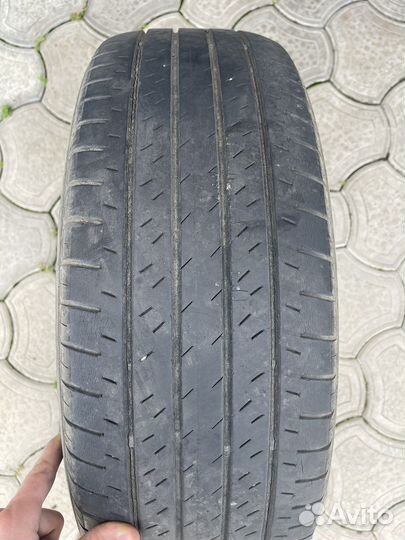 Bridgestone Dueler H/L 33 225/60 R18