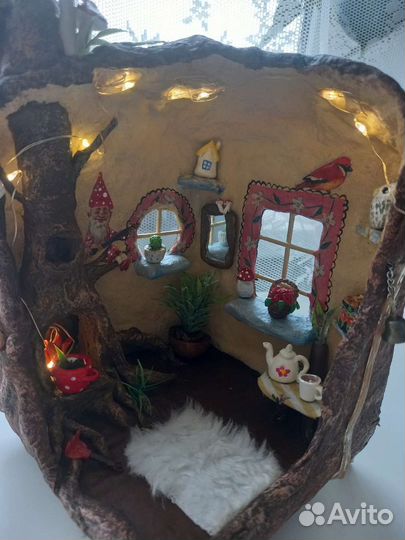 Ночник лесной домик