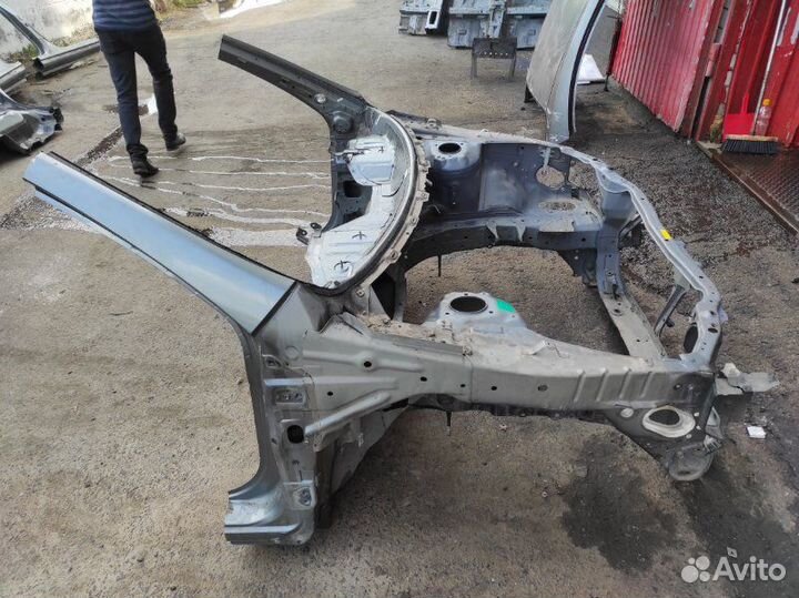 Часть кузова (передняя) Nissan Primera QP12 QG18DE