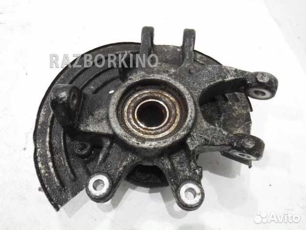 Кулак задний правый Ягуар