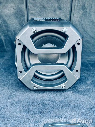 Активный сабвуфер Edifier HS-100