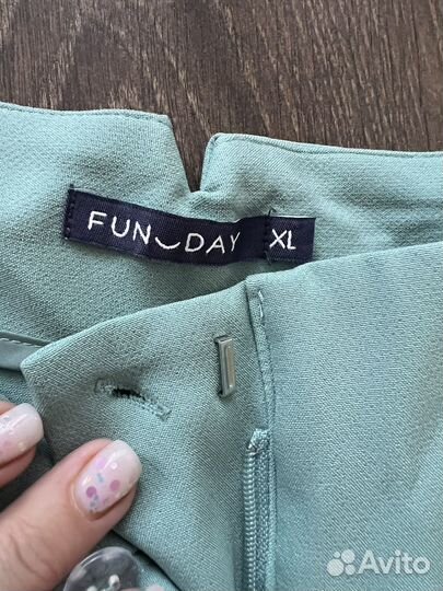 Брюки женские классические