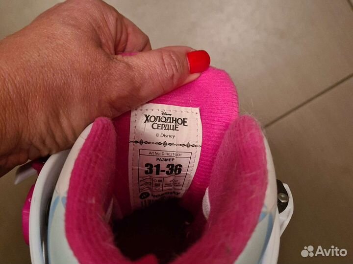 Коньки 30,39,36 размер