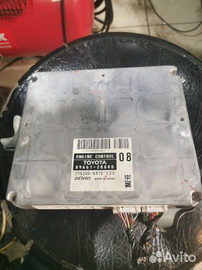 Блок управления двс Toyota Estima