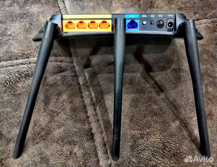 Маршрутизатор TP-link TL-WR940N