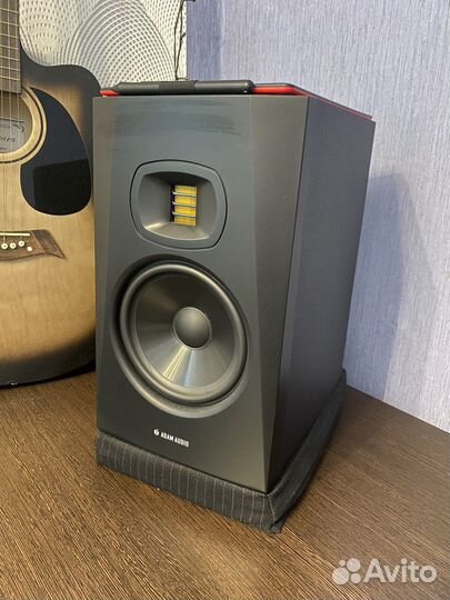 Студийные мониторы Adam Audio T7V - 2шт