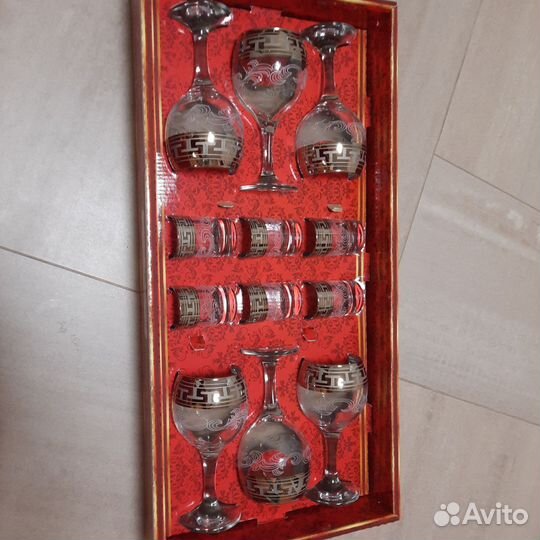 Набор бокалов и рюмок новый