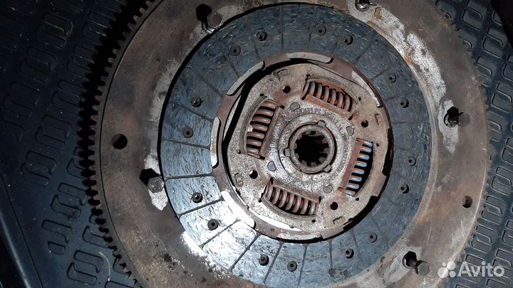 Маховик и сцепление УАЗ буханка