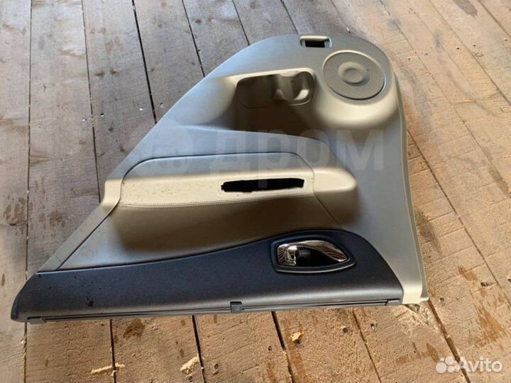 Обшивка двери задняя Renault Koleos HY0 M9RW7