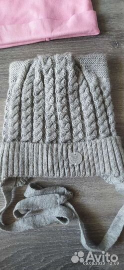 Одежда шапки для девочки