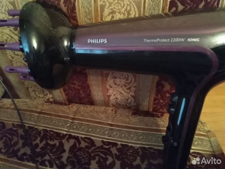 Фен Philips ThermoProtect Ionic